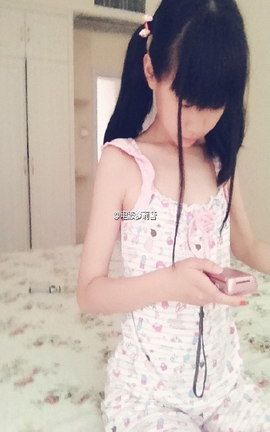 微博电波萝莉酱写真全集-1_丽丝库