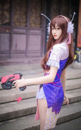 Momoko DVA